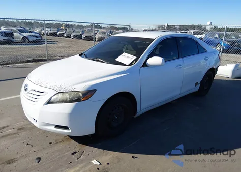 2007 Toyota Camry Le z USA, uszkodzony, nr VIN 4T1BE46K77U617114